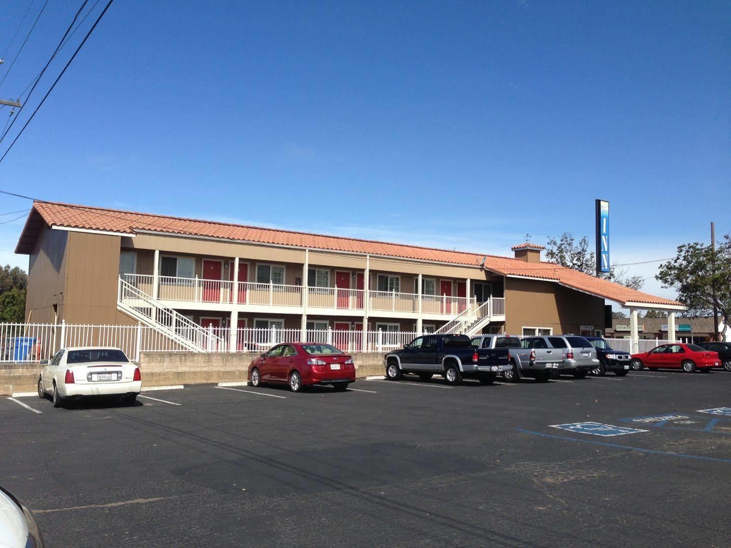 Beachway Inn Arroyo Grande Exterior photo